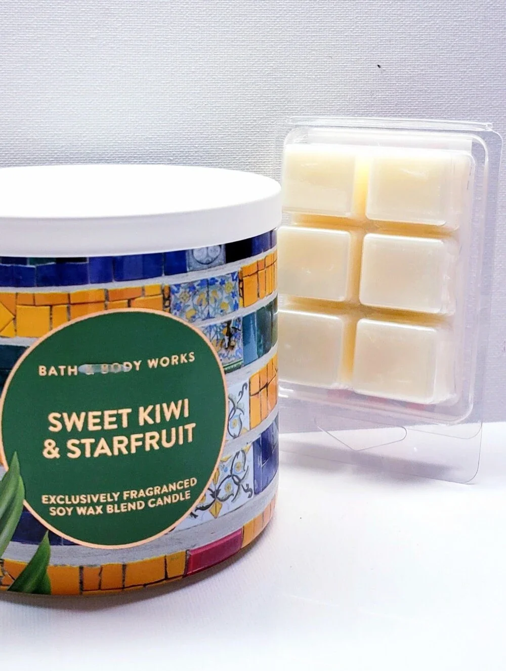 SWEET KIWI & STARFRUIT -Bath & Body Works Candle Wax Melts- $8 per pack